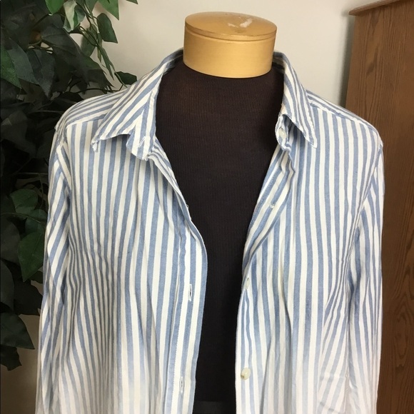 MOSSIMO Supply Co L blue & white stripe long sleeve button down - Picture 2 of 12